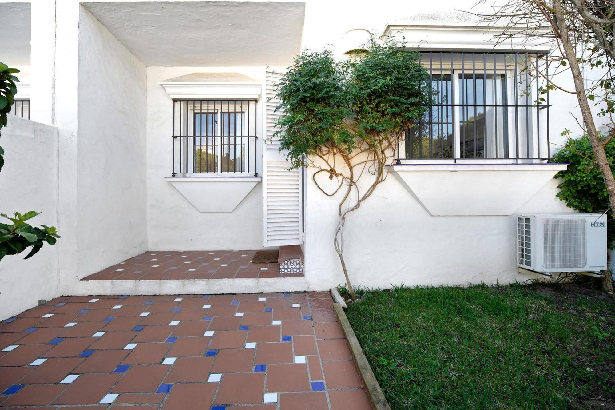 Apartamento Calas Sancti Petri Novo Sancti Petri Esterno foto